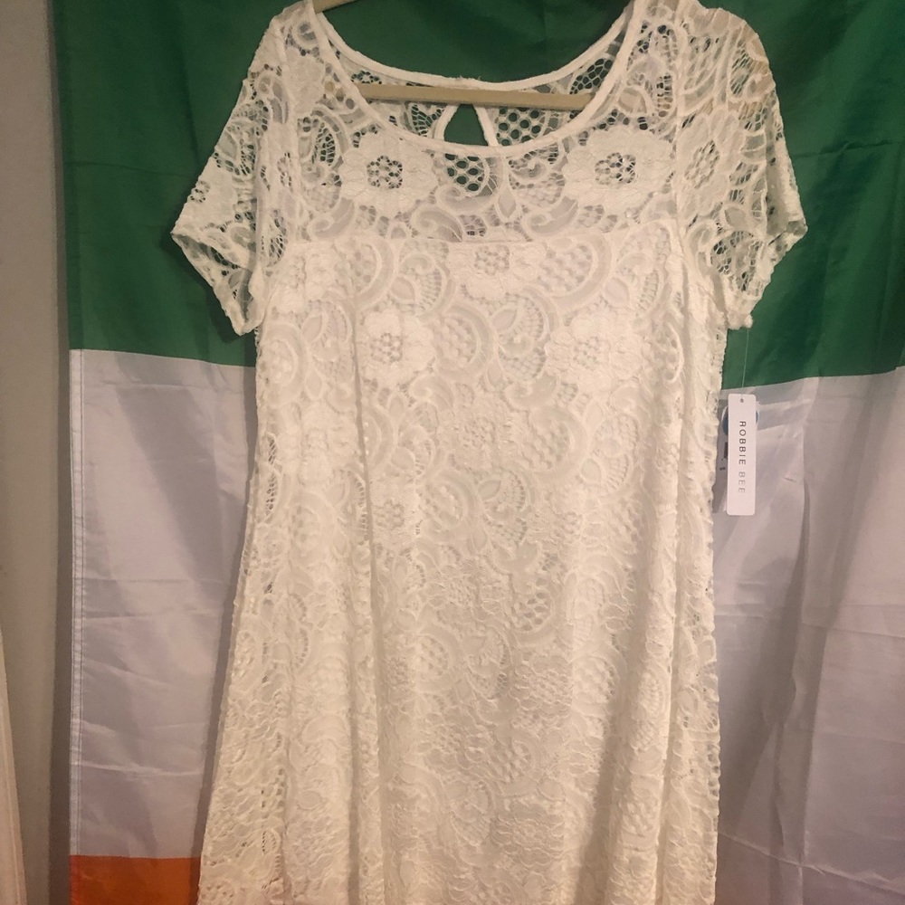 Lace dress